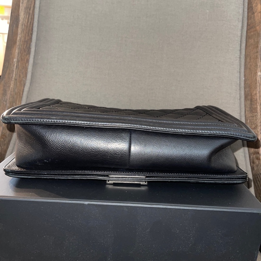 Chanel Boy - Picture 4 of 6